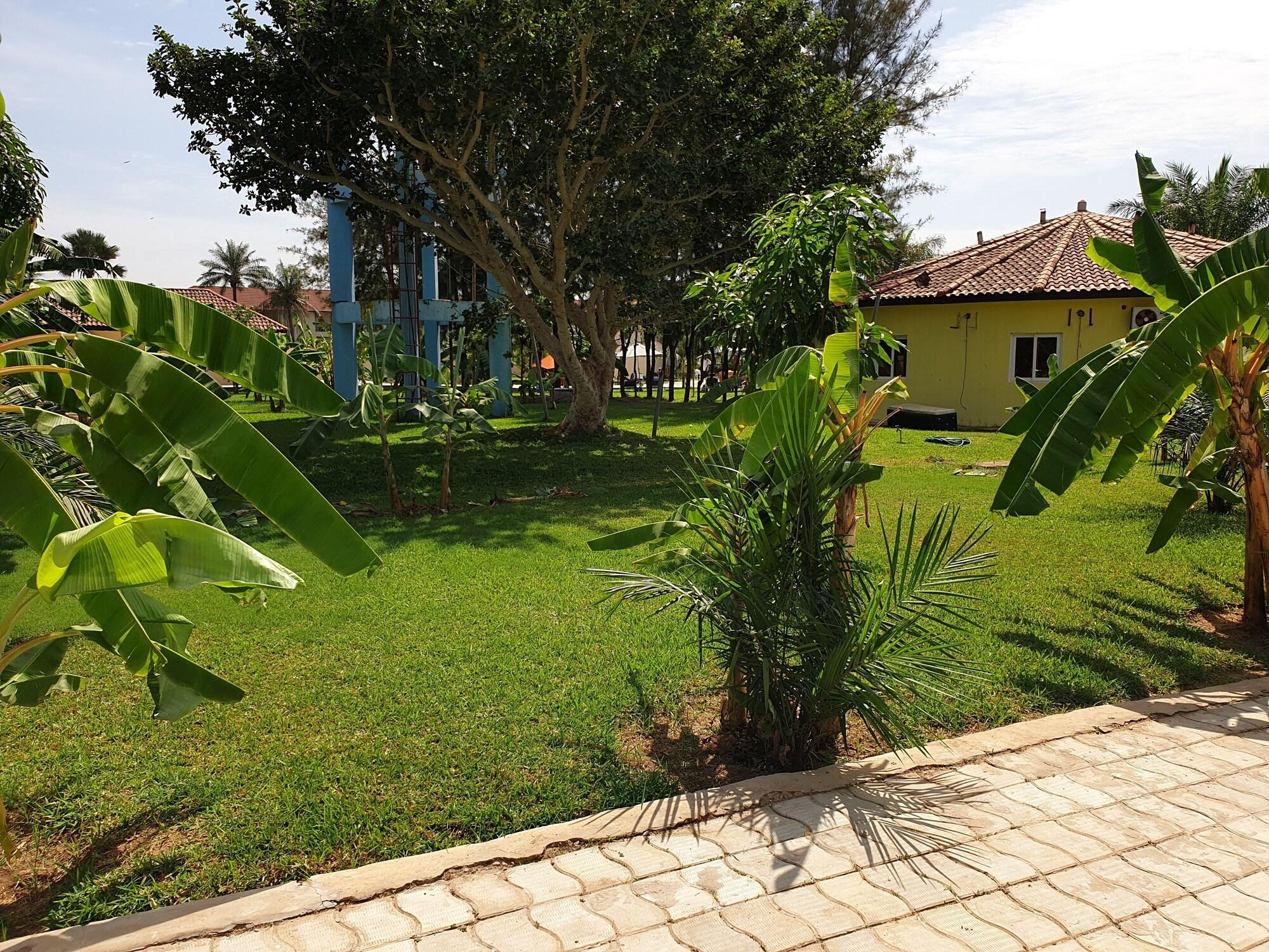 Djeliba Resort Serrekunda Dış mekan fotoğraf